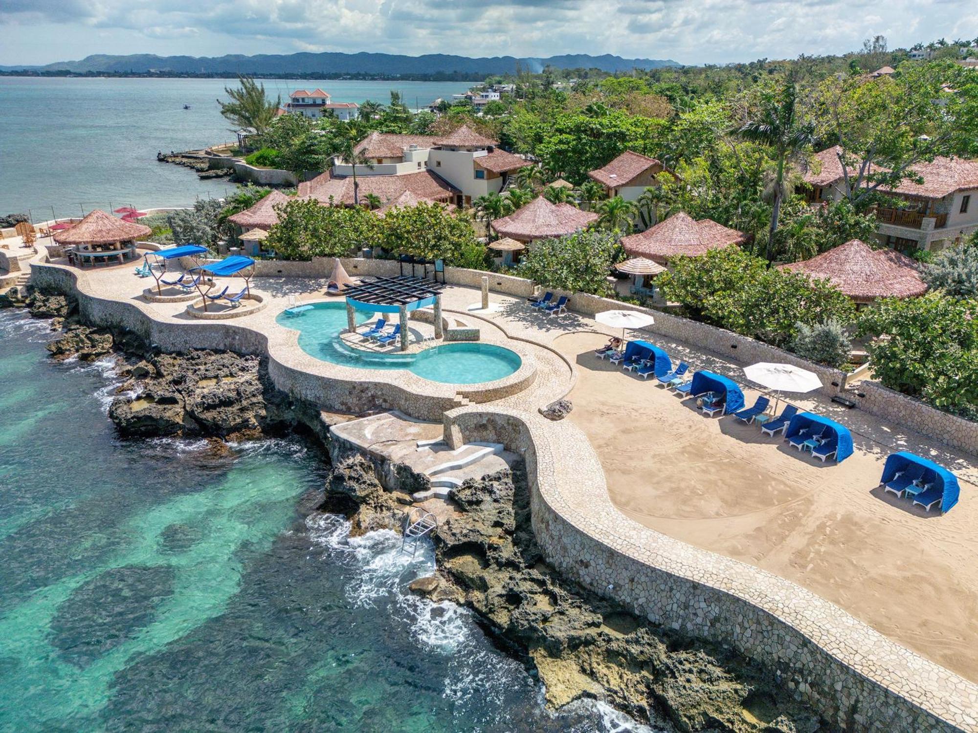 Ocean Cliff Hotel Negril Limited - Adults Only Exterior photo
